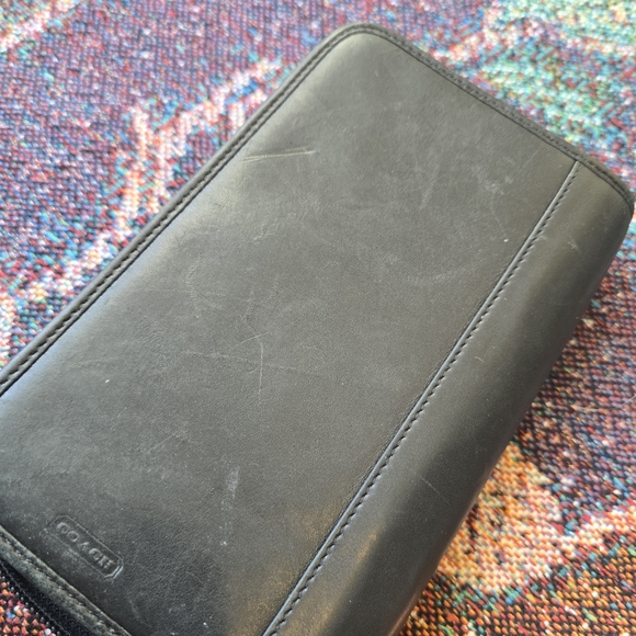 Vintage Coach Black Leather Zip Around Travel Organizer Wallet Passport Holder - Picture 4 of 6